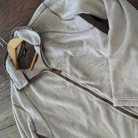 Kuhl Jackets & Blazers - KUHL I Advokat Stone Tan & Brown Full Zipper Front Minky Fleece Jacket, L